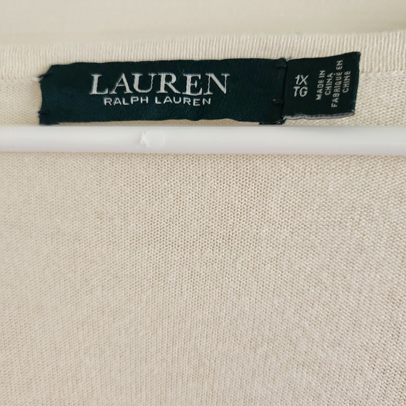 Lauren Ralph Lauren Knit V-Neck Sweater Ruffle Sleeves Gold Button Accents 1X - Picture 5 of 10